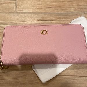 Coach Continental Wallet carnation